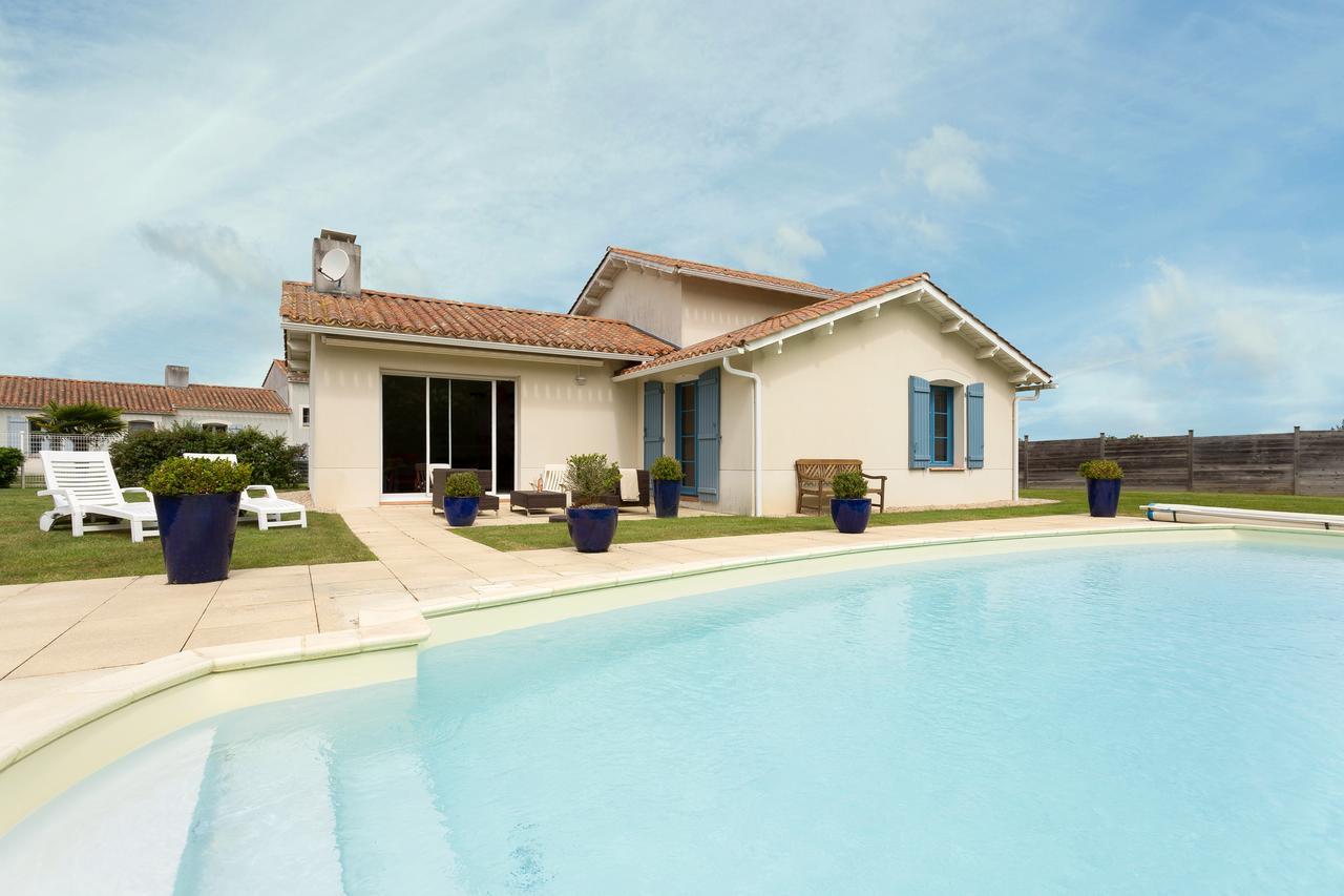 Madame Les De Fontenelles Villa